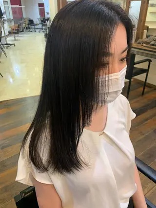 ロング カラー 梶原 真帆のヘアスタイル