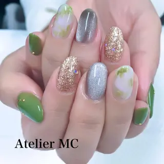 ネイル アトリエ エムシー 【新富町・東銀座】のネイルデザイン