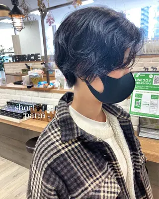 ショート パーマ 初めてのショート お任せください✂️のヘアスタイル