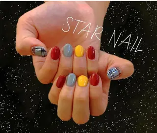 ネイル STAR NAILのネイルデザイン