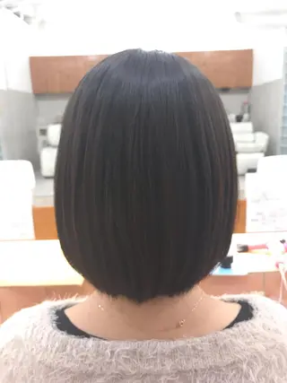 ショート カラー レイヤーカット・ 縮毛矯正 星野のヘアスタイル