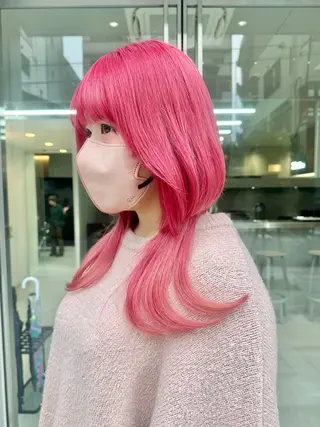 カラー 大塚 夏生のヘアスタイル