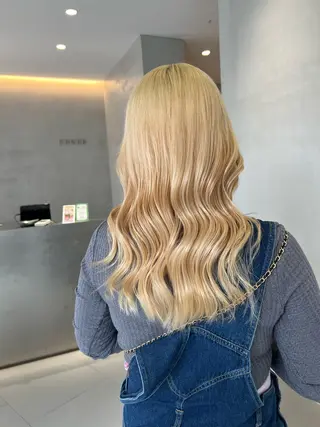 セミロング カラー 🦄Rena 🦄のヘアスタイル