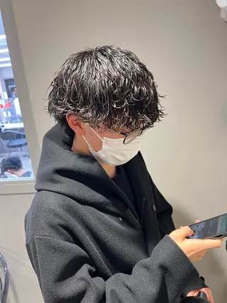 ミディアム パーマ メンズ メンズパーマ特化 TAIGAのヘアスタイル