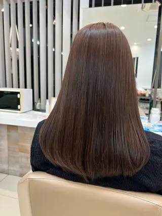 セミロング カラー 髪質改善／透明感 NAKAIEのヘアスタイル
