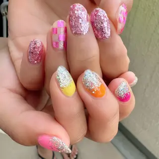 ネイル 新山 聖のネイルデザイン