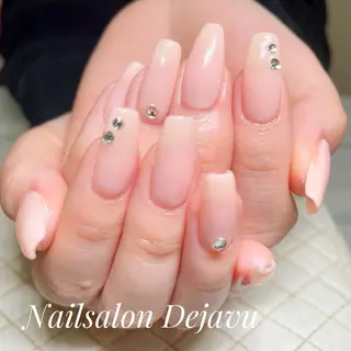 ネイル Nail salon Dejavu 🌿のネイルデザイン