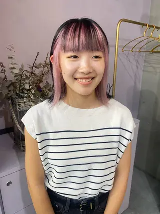 ミディアム カラー 前橋 姫奈のヘアスタイル