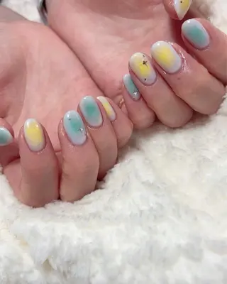 ショート nail by R'eのネイルデザイン