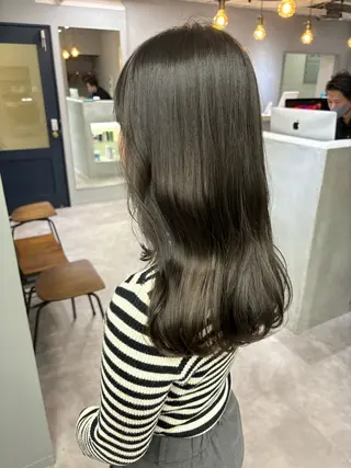 ミディアム カラー きよはらちさき🍑 柔らかカラー🌱🫧のヘアスタイル
