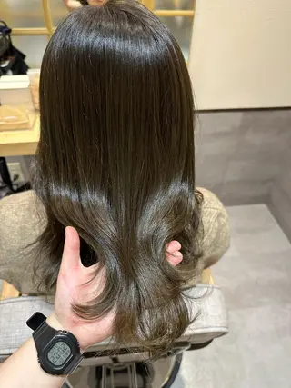 ロング ヘアアレンジ やまぐち あやみのヘアスタイル