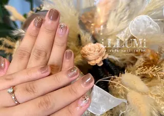 ネイル i.LLUMi nailのネイルデザイン