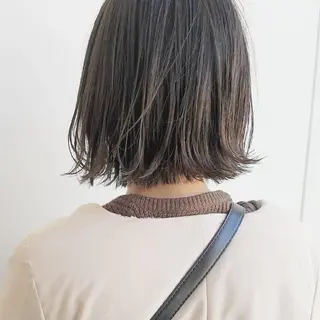 ショート カラー iplus まつげ、眉毛、耳つぼのマツエク・マツパデザイン