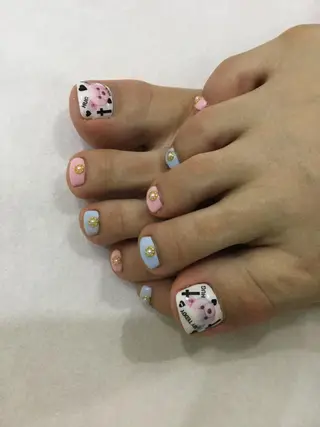 ネイル 💎🐰 saki. m 🐰💎のネイルデザイン