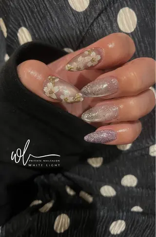 ネイル プライベートサロン WhiteLightのネイルデザイン