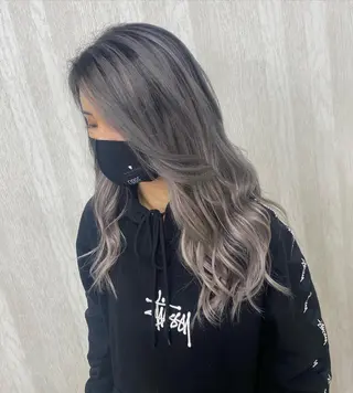 ロング カラー UNDER vr 【アンダーバー】のヘアスタイル