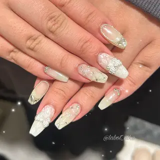 ネイル laboT nuit aikaのネイルデザイン