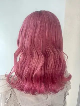 セミロング 岩谷/ブリーチ 🪽透明感カラーのヘアスタイル