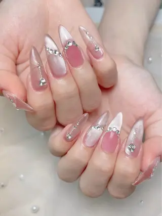 ネイル lucky nail 歌舞伎町のネイルデザイン