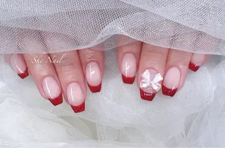 ネイル ISA_ BELLAのネイルデザイン