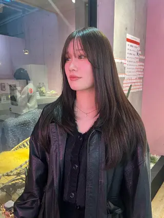 ロング 艶感透明感カラー🤍 hinaのヘアスタイル