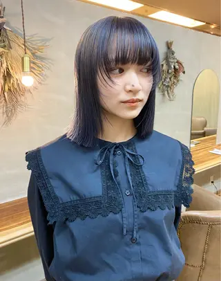 ミディアム カラー パーマ ヘアアレンジ デザインカラー/ボブ ブリーチカラー/ユリのヘアスタイル