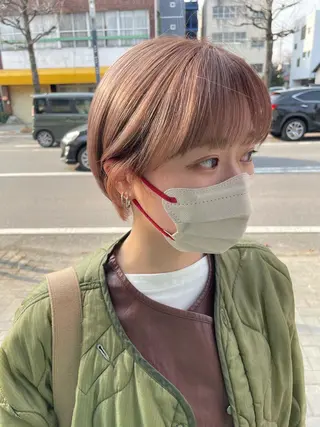 カラー オノ アカネのヘアスタイル