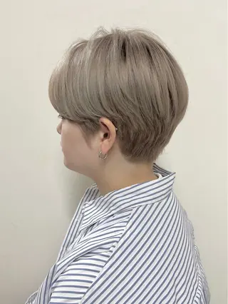 ショート カラー 中原 祥太のヘアスタイル