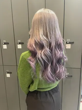カラー ヘアアレンジ 神戸三宮ダメージレス ブリーチ特化 麟太郎のヘアスタイル