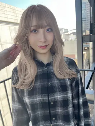 カラー SALOWIN栄 高須大貴のヘアスタイル