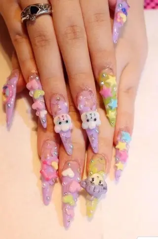 ネイル YUN 💅のネイルデザイン
