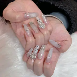 ネイル T.Lee Nail Lilyのネイルデザイン