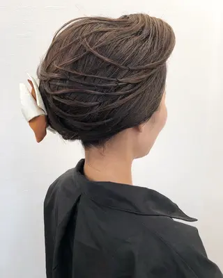 ヘアアレンジ ツノガイ エリのヘアスタイル