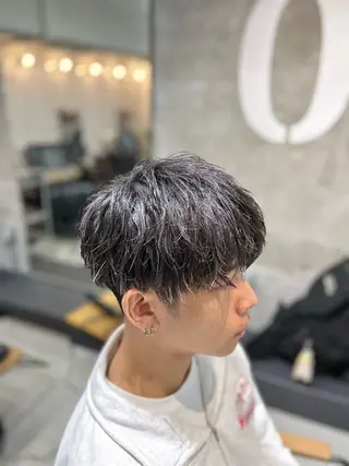 ショート パーマ ヘアアレンジ メンズ 岩城 滉成のヘアスタイル
