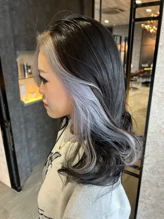 セミロング カラー earth尾形美穂 🫧髪質改善縮毛🫧のヘアスタイル