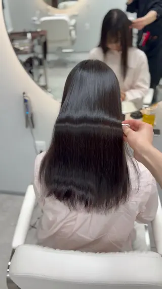 セミロング 美髪縮毛矯正／ツヤ 髪カラー🫧つばさのヘアスタイル