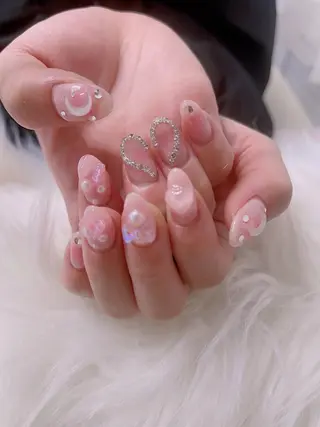 ネイル FF フィフィネイルサロンのネイルデザイン