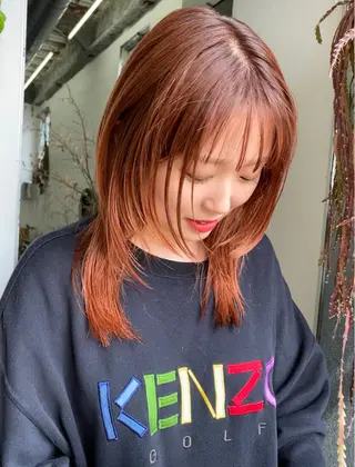 セミロング カラー qiie/ワンカラー インナーカラーのヘアスタイル
