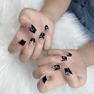 ネイル 横浜市中区曙町 E·U·Bネイルのネイルデザイン