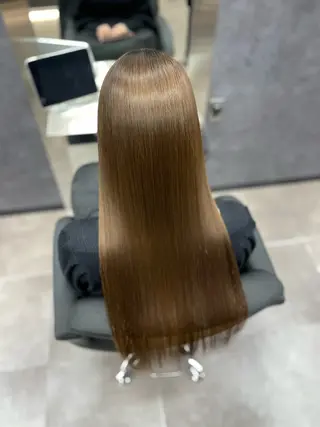 ロング CYNTHIADUE 店長| IRISUのヘアスタイル