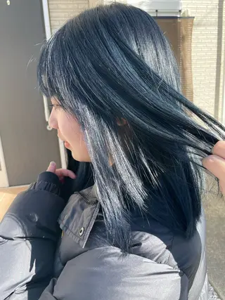 セミロング カラー 鈴木 梨瑚のヘアスタイル