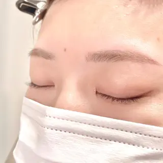 アイブロウ Paulele. 副店長Mizukiのマツエク・マツパデザイン