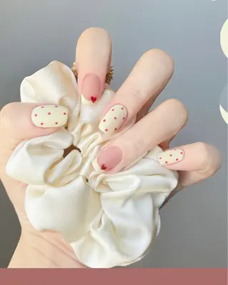 ネイル コウ ヨウのネイルデザイン