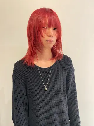 ミディアム カラー ブリーチ😼 ボブ✍️レイヤーのヘアスタイル