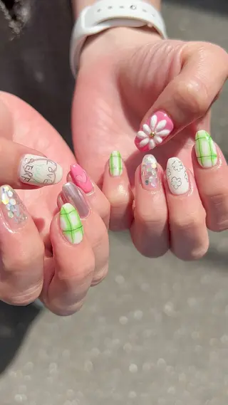 ネイル 小さなサロン ironeのネイルデザイン