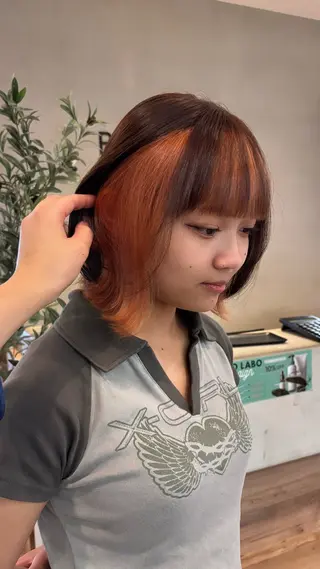 セミロング カラー 髙木琉菜／レイヤー パーソナルカラーのヘアスタイル