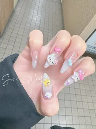 ネイル 桝井 春奈のネイルデザイン