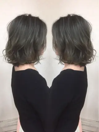 ミディアム カラー パーマ 三輪 太一のヘアスタイル