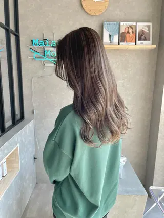 ロング カラー 一ノ瀬 暁のヘアスタイル