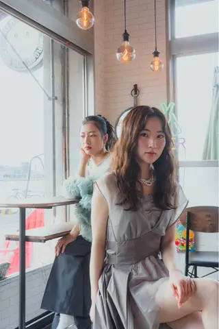 透明感カラー🦋艶髪 イヴカ💙のヘアスタイル